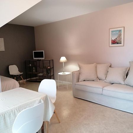Studio Ferme De Bonavis Banteux Exteriér fotografie