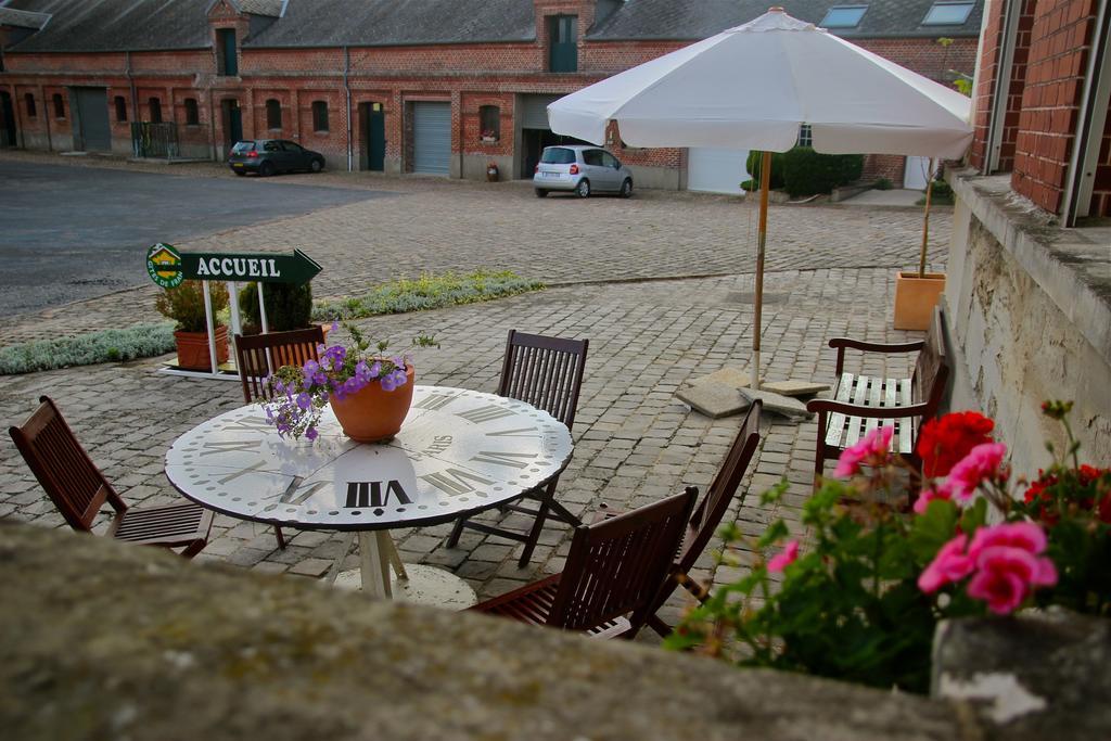 Bed and Breakfast Studio Ferme De Bonavis Banteux Exteriér fotografie